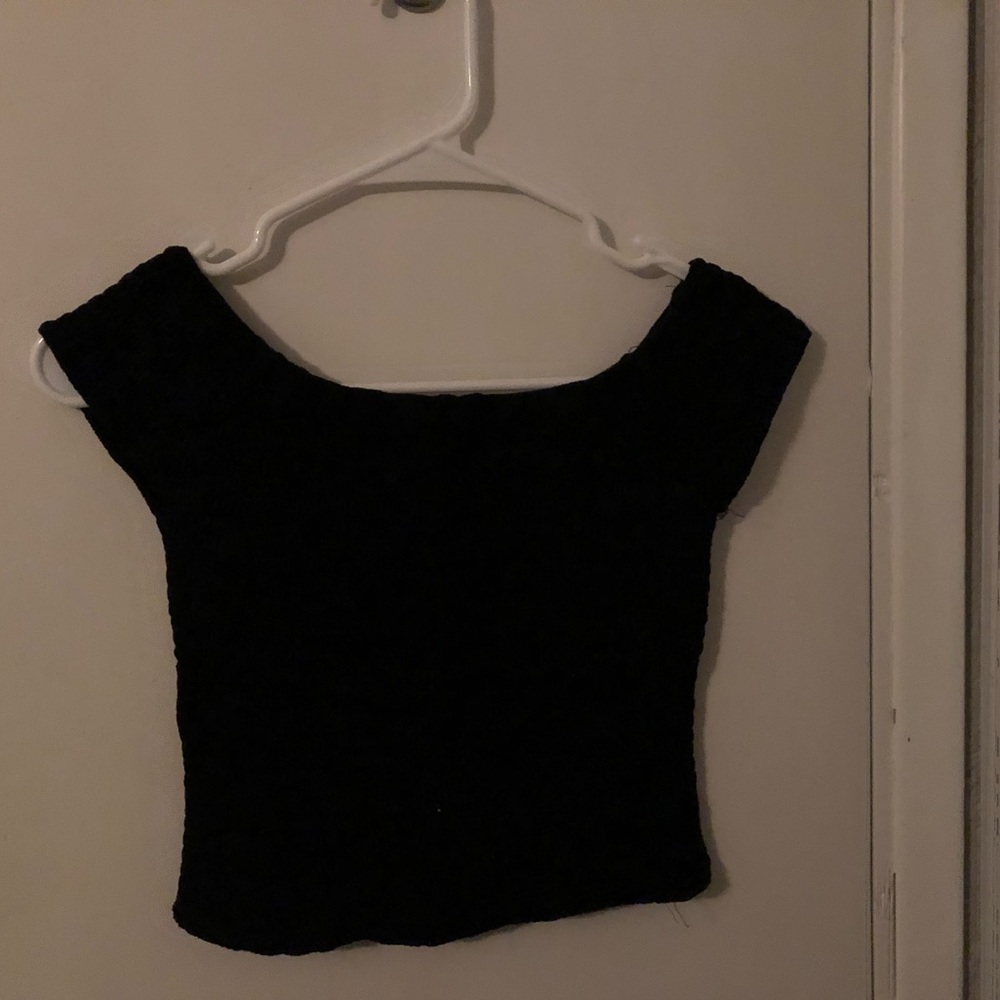 Brandy Melville crop top